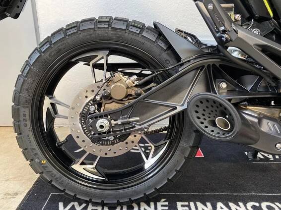 Zontes 125 Hyper Trail litá kola
