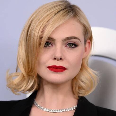 Elle Fanning Made a Bobby Pin Look Like a Million Bucks—See the Photos