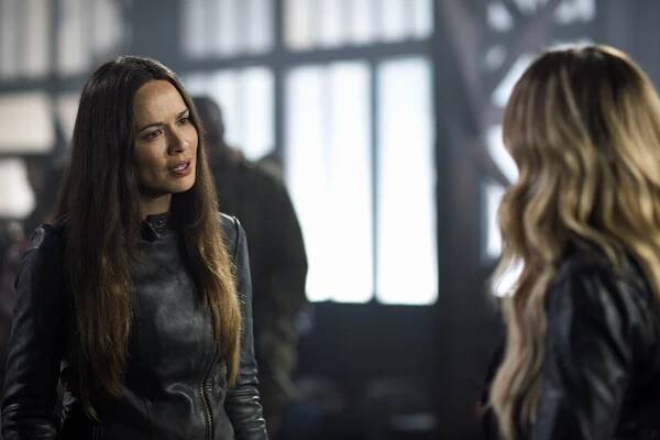 Falling Skies - Respite - Z filmu - Moon Bloodgood