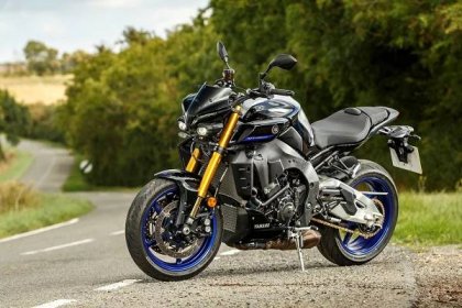 Yamaha MT-10 SP review - hypernaked much improved over MT-10