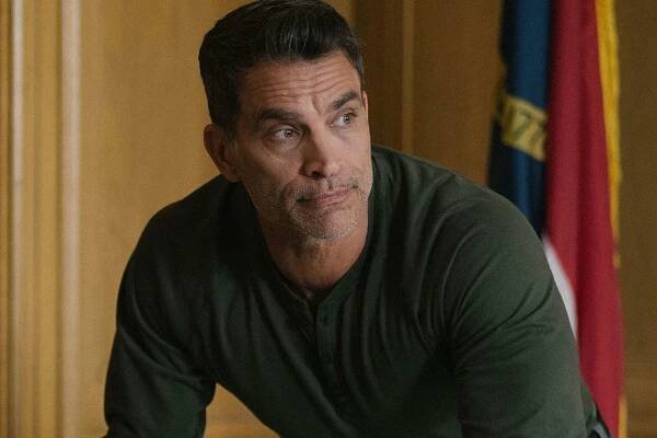 Johnathan Schaech on "Blue Ridge."