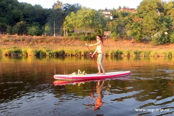 Fotogalerie z paddleboard výletu za Prahu | Sup-trip.cz