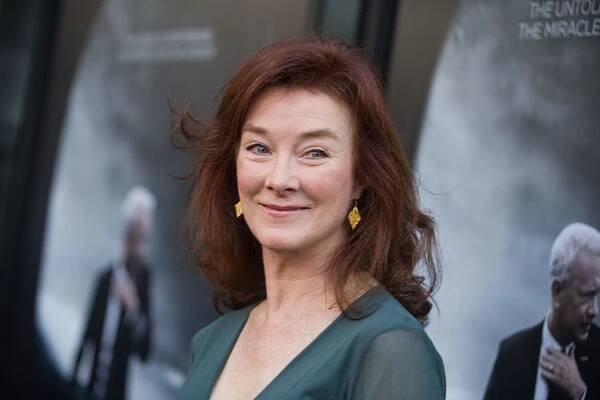 Valerie Mahaffey, ‘Northern Exposure’ Emmy winner, dies after cancer battle, publicist says