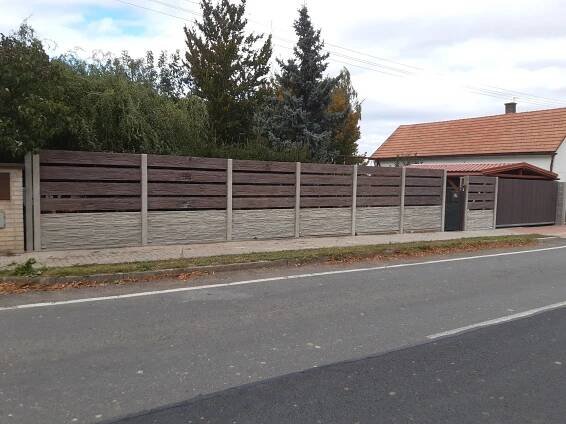 Ploty s otvory | Realizace plotů, ploty na klíč, oplocení, pletiva, betonové ploty Čáslav, Kutná Hora, Kolín, Uhlířské Janovice