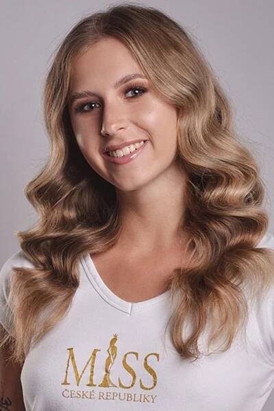 Česko má novou nejkrásnější ženu. Miss se stala Helena Čermáková (20)
