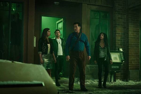 Ash vs Evil Dead - Rifting Apart (S03E08) (2018)