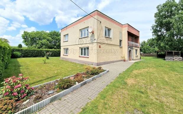 Rodinné domy, Třebom, 120 m²
