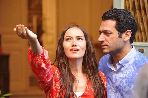 Sonsuz Aşk - Z filmu - Fahriye Evcen, Murat Yıldırım