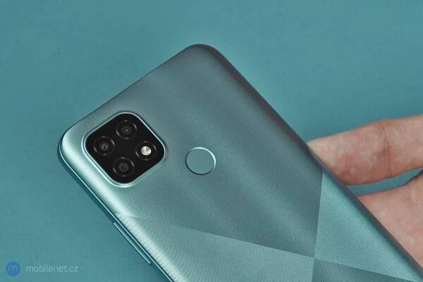 Realme C21