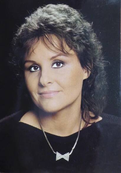 JITKA ZELENKOVÁ je česká zpěvačka | Aukro
