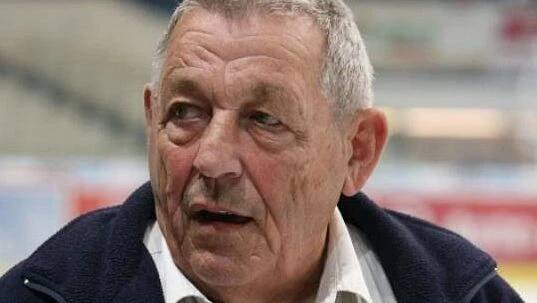 Zemřel hokejista Josef Mikoláš, vítkovická gólmanská legenda