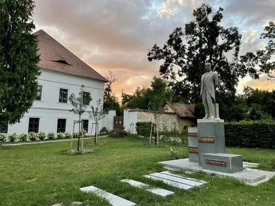 Zámek Rosice - Dnes výletujeme