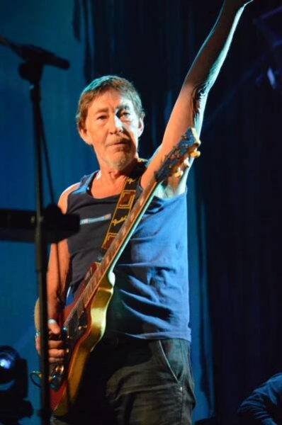 Foto: Chris Rea, 30. 10. 2014, O2 arena, Praha – MonsterMusic