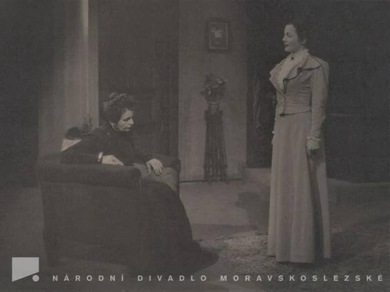 Táňa Hodanová - životopis | Národní divadlo moravskoslezské