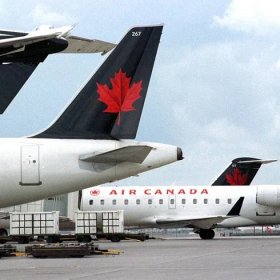 Passenger slams Air Canada after airline breaks wheelchair during flight