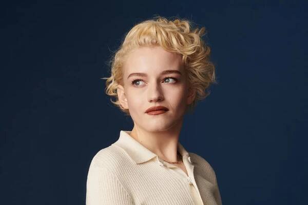 37-facts-about-julia-garner