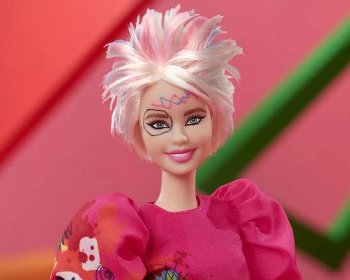 Mattel to sell Kate McKinnon's Weird Barbie from hit movie