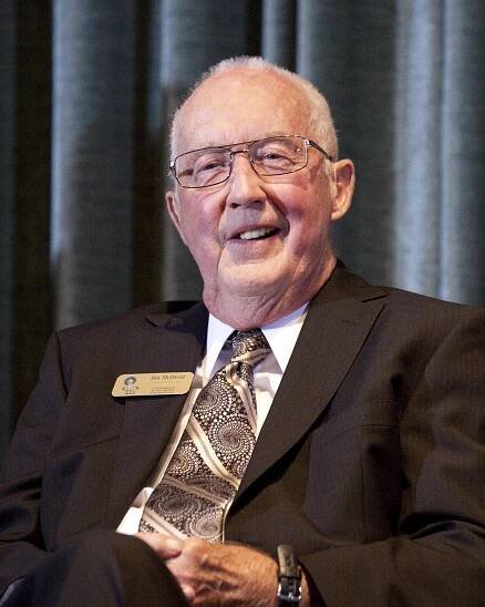 Jim McDivitt speaks at an event for the 40th anniversary of Apollo 17