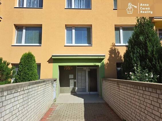 Pronájem bytu 1+1 v Bílině, 7 000 Kč/měs