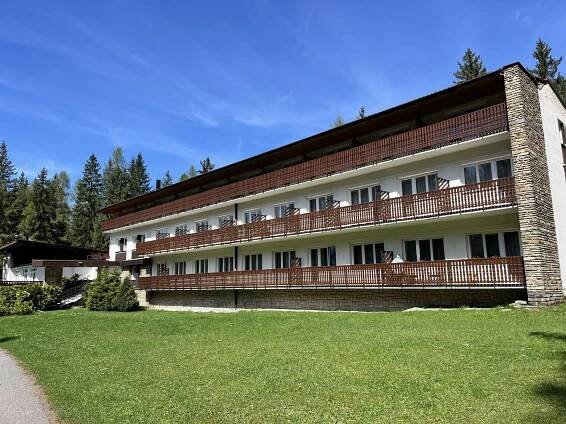 Jednoduchý horský hotel na Liptově až pro 4 osoby s polopenzí