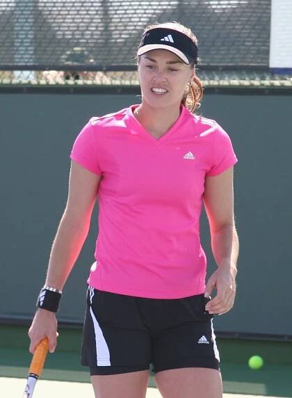 Soubor:Martina Hingis Indian Wells 2006 1.jpg