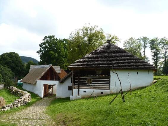 Category:Watermill in Hoslovice - Wikimedia Commons