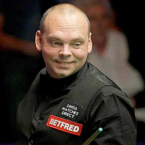 World Snooker Championship: Stuart Bingham keeping pace with Shaun Murphy in Crucible final