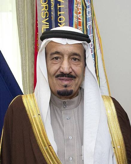 Soubor:Prince Salman bin Abd al-Aziz Al Saud at the Pentagon April 2012.jpg