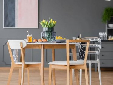 Designové židle do kuchyní a jídelen naleznete v našem e-shopu. Levně a  skladem