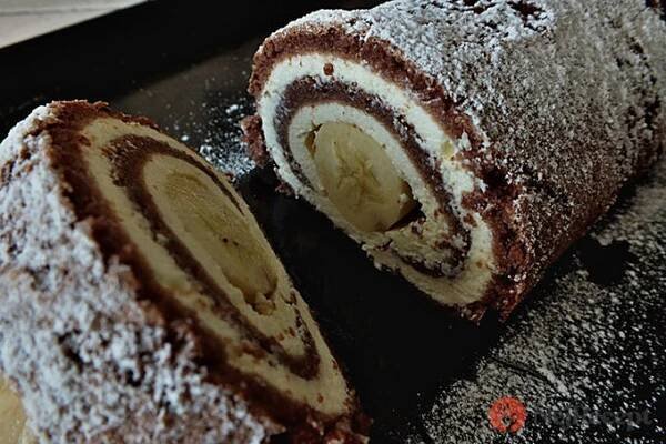 Recept Čokoládová roláda s tvarohem a banánem