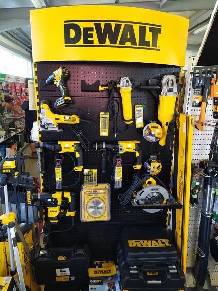 regál DeWalt B (4).jpg