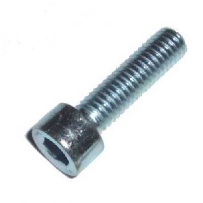Šroub M6 x 22