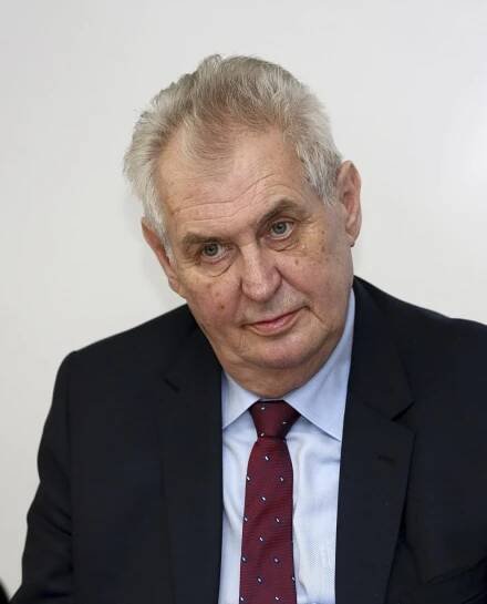 Prezident Zeman má protivníka...