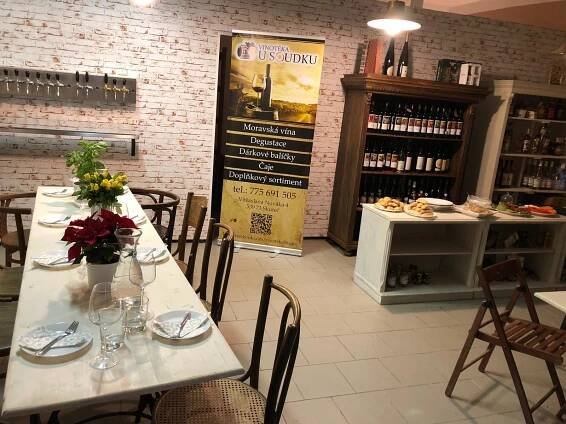 Vinotéka U Soudku Skuteč foto 5