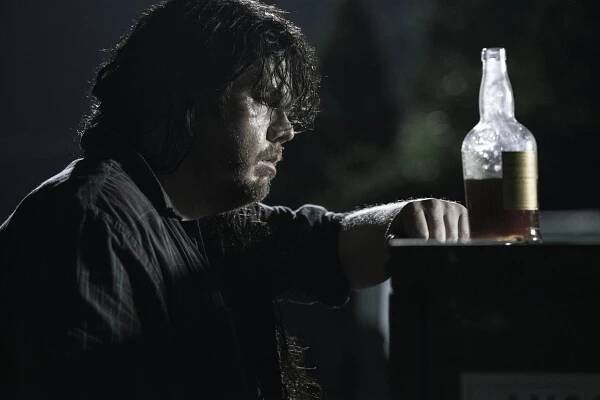 Živí mrtví - Nevyzpytatelný prvek - Z filmu - Josh McDermitt