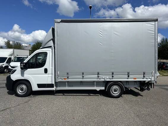Fiat Ducato MAXI L4 plachtový valník + čelo - Dodávky Morava.cz