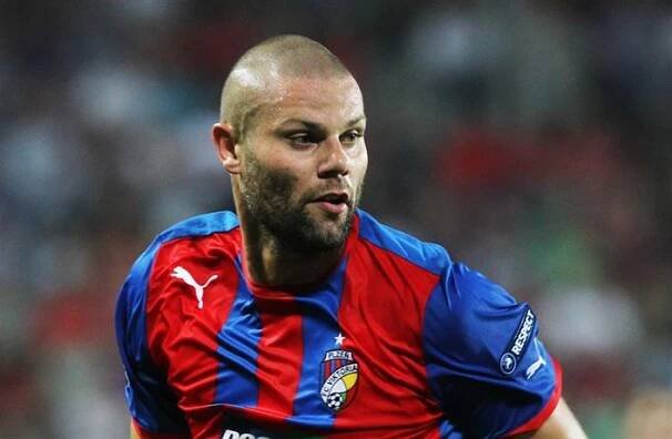 Fotbalista David Bystroň, který hrál za Plzeň Ligu mistrů, spáchal sebevraždu