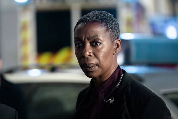 Jízda smrti - Z filmu - Noma Dumezweni