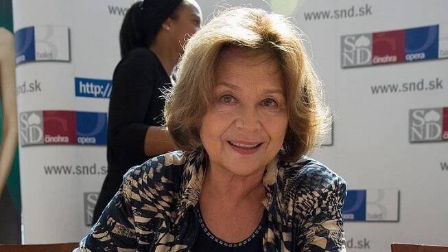 Emília Vášáryová má stále šarmu na rozdávání: Věřili byste, že jí je už 73 let? - Super.cz