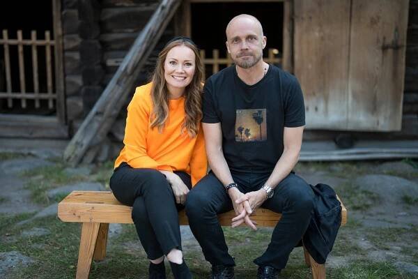 Marja Hintikka, Juha Tapio - Sukuni salat - Promo