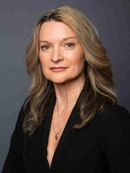 Doctor/Lawyer Headshots | Andrea Powell