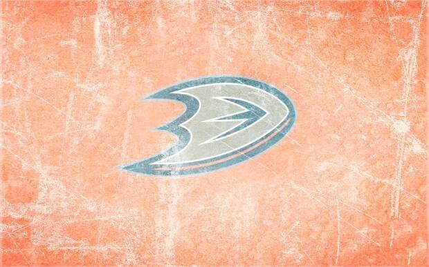 Anaheim Ducks on Ice - A Grungy Vintage Appeal Wallpaper