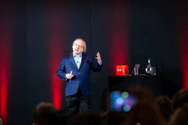 Jakob Nielsen speaking in London 2019