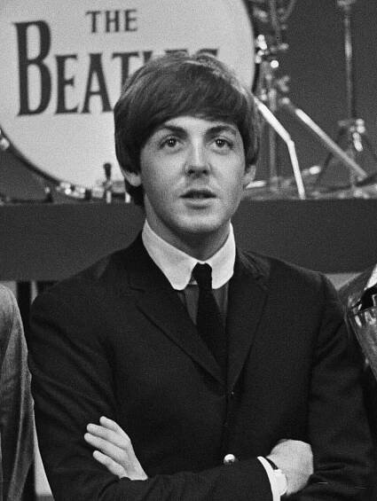 Soubor:Televisie-optreden van The Beatles in Treslong te Hillegom vlnr George Harriso, Bestanddeelnr 916-5098.jpg – Wikipedie