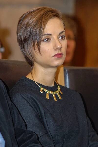 Výjimečné české i zahraniční osobnosti i instituce dnes v Plzni získaly Cenu Ladislava Sutnara, kterou uděluje Fakulta designu a umění Ladislava Sutnara Západočeské univerzity. Slavnostní ceremoniál se uskutečnil v obřadní síni radnice, předcházelo mu přijetí laureátů i vedení fakulty náměstkyní primátora Evou Herinkovou. (foto: 26.10.2015)