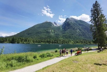 Hintersee Ramsau Rundweg - ca. 1 Stunde dauert die leichte Wanderung nahe Berchtesgaden