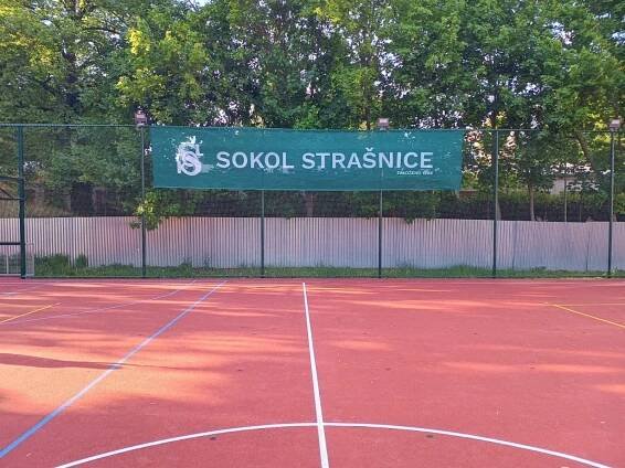 Rekonstrukce hřiště 2024 - sokol-strasnice.cz
