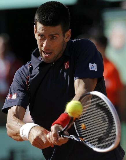 TENIS: Djokovič nepovolil Federerovi ani set. Ve finále vyzve suverénního Nadala