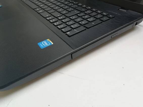 Notebook Asus F751M č.6