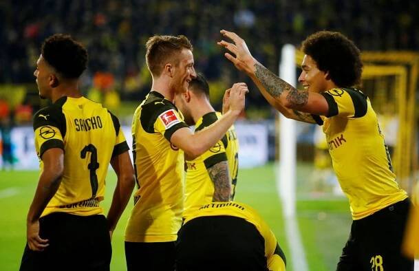 Dortmund otočil šlágr proti Bayernu a odskočil bavorskému klubu na rozdíl sedmi bodů